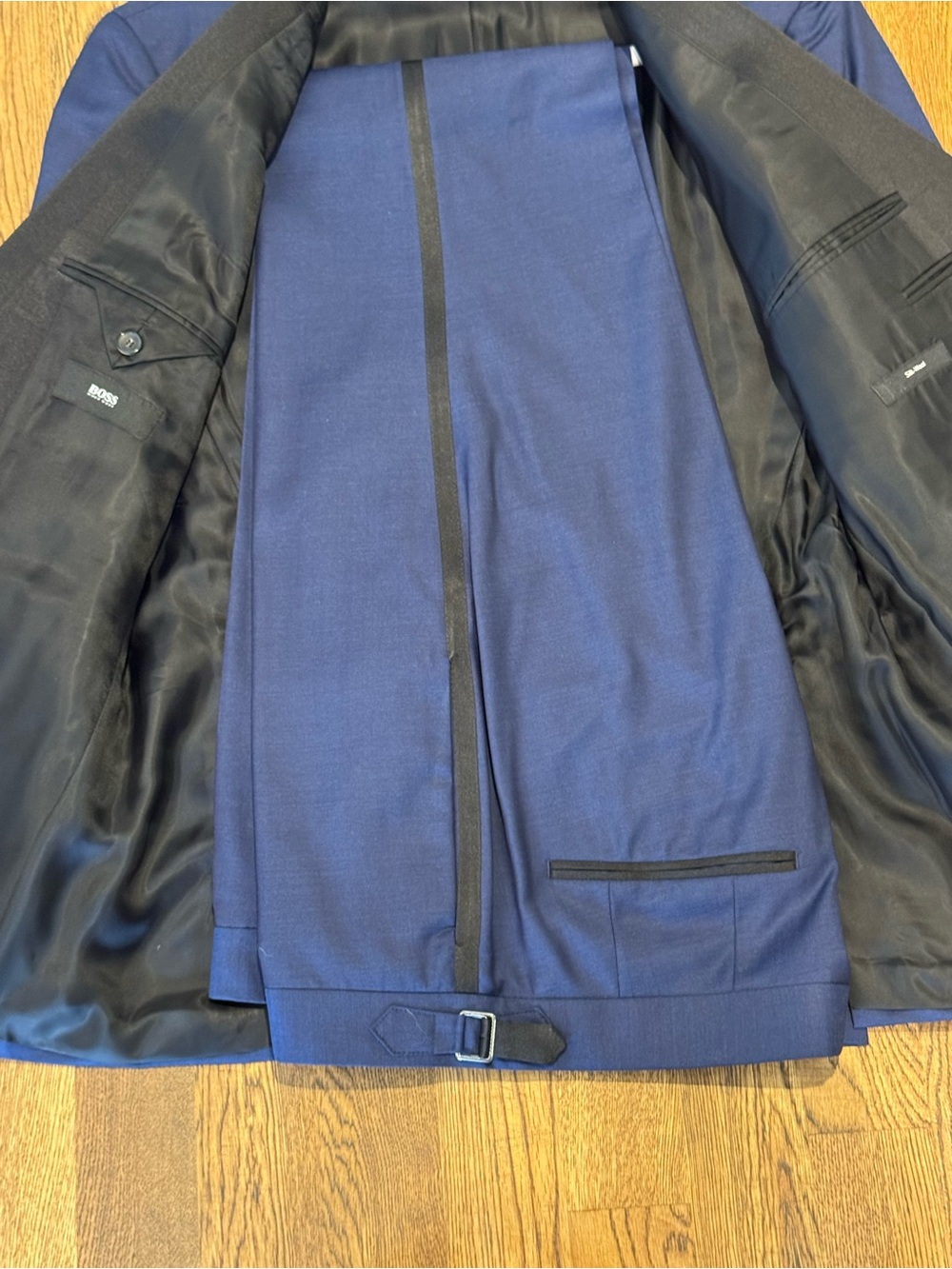 Hugo Boss Men's Navy Blue Tuxedo - Picture 3 of 6